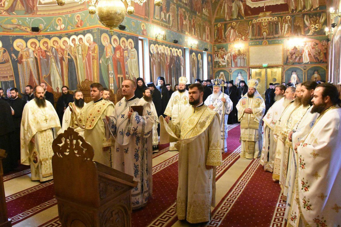 Sinaxă monahală în Mitropolia Clujului, Maramureșului și Sălajului 132463