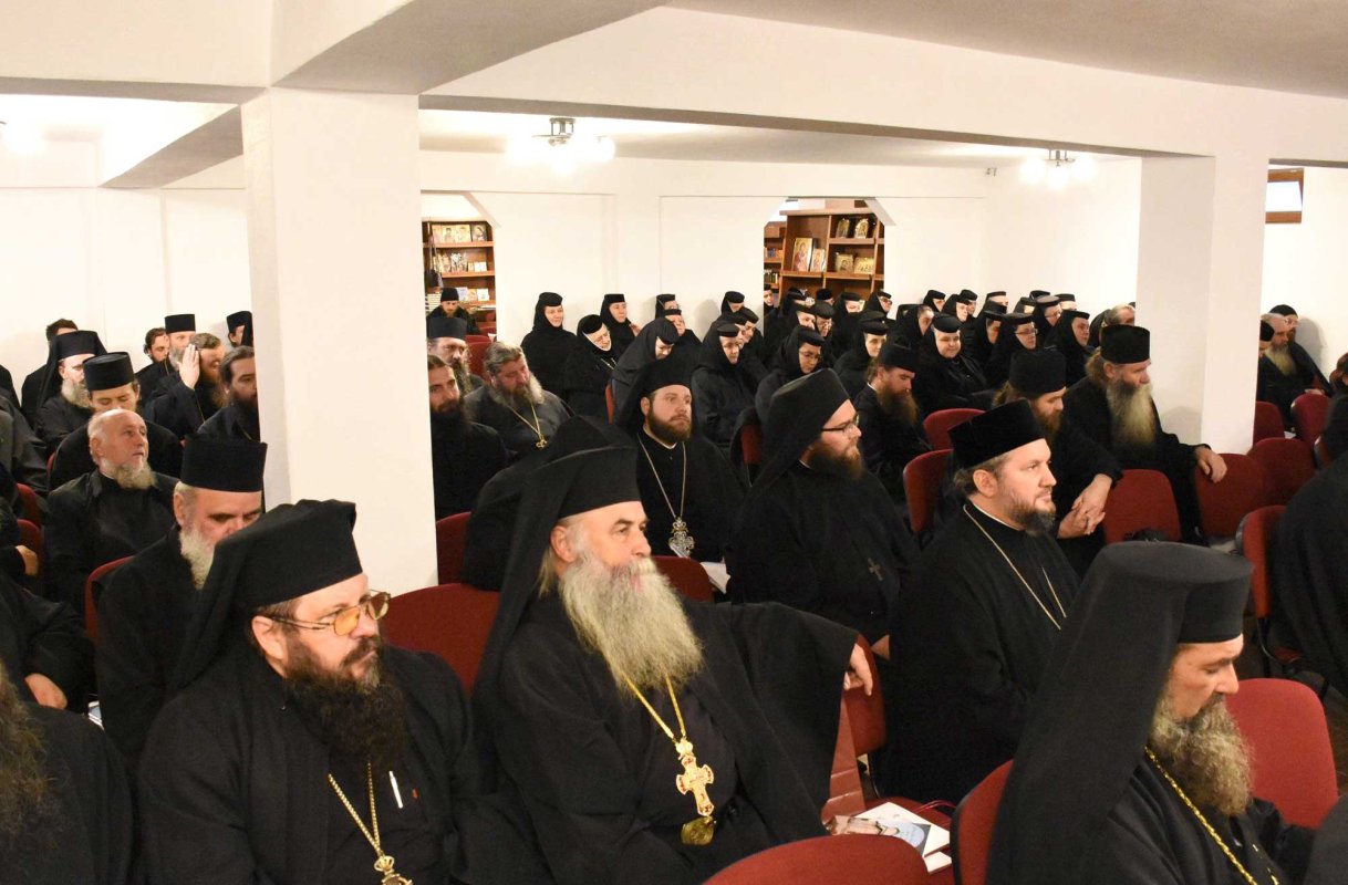 Sinaxă monahală în Mitropolia Clujului, Maramureșului și Sălajului 132466