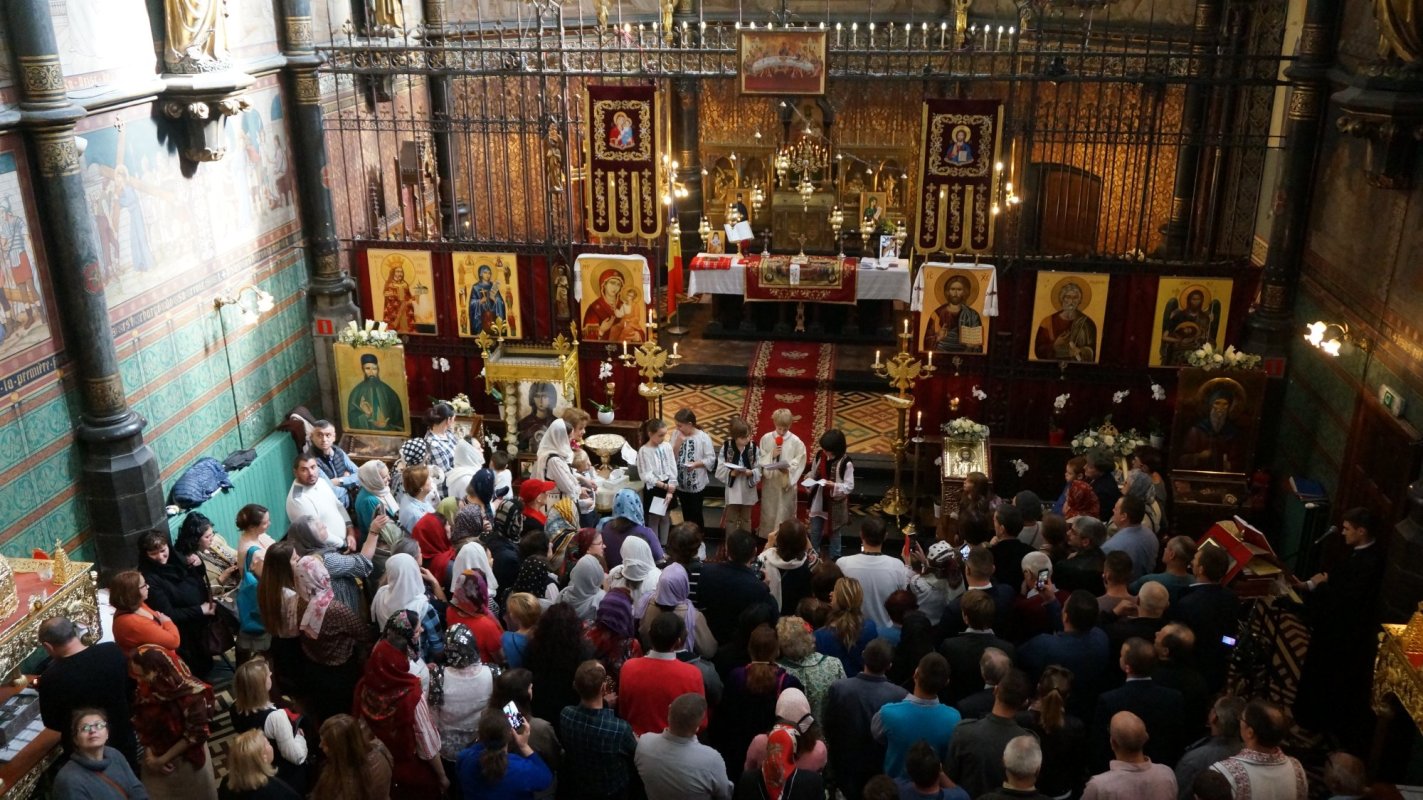 Familia Sfintei Parascheva din inima Belgiei 131995