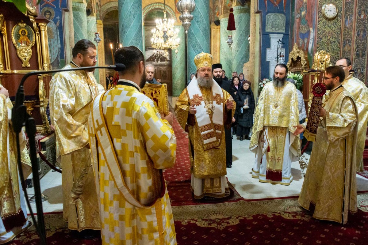 Hirotonie întru diacon la Mănăstirea Radu Vodă din Capitală 132564