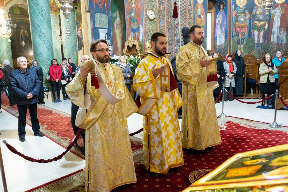 Hirotonie întru diacon la Mănăstirea Radu Vodă din Capitală 132570