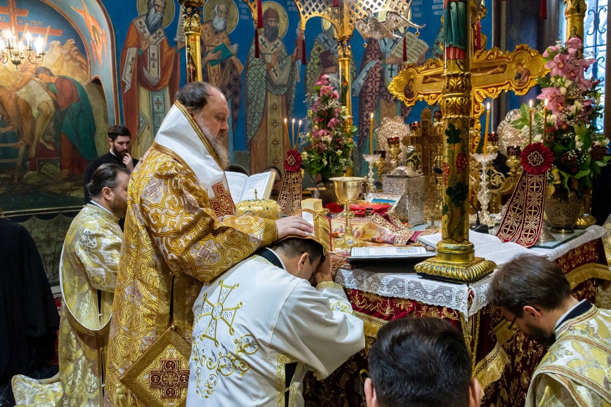 Hirotonie întru diacon la Mănăstirea Radu Vodă din Capitală 132583