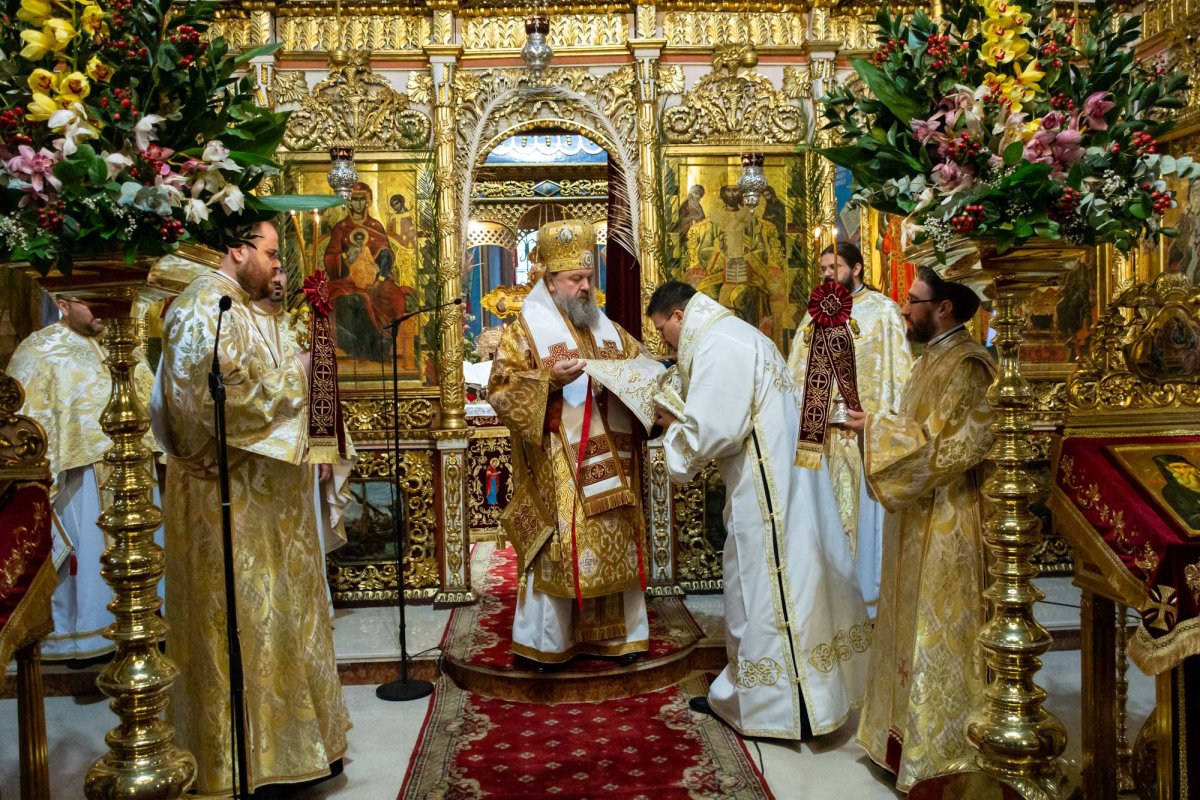 Hirotonie întru diacon la Mănăstirea Radu Vodă din Capitală 132589