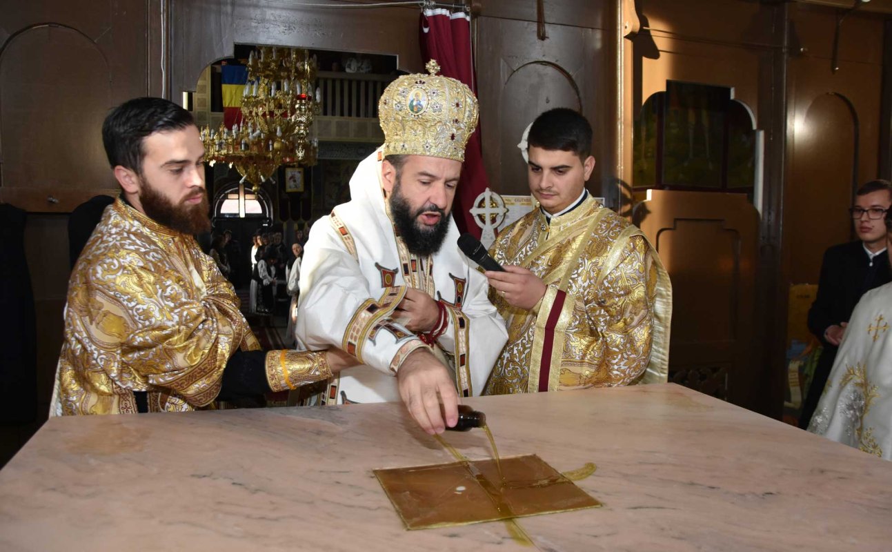 Sărbătoare în satul Băuțarul Superior, județul Caraș-Severin 132796