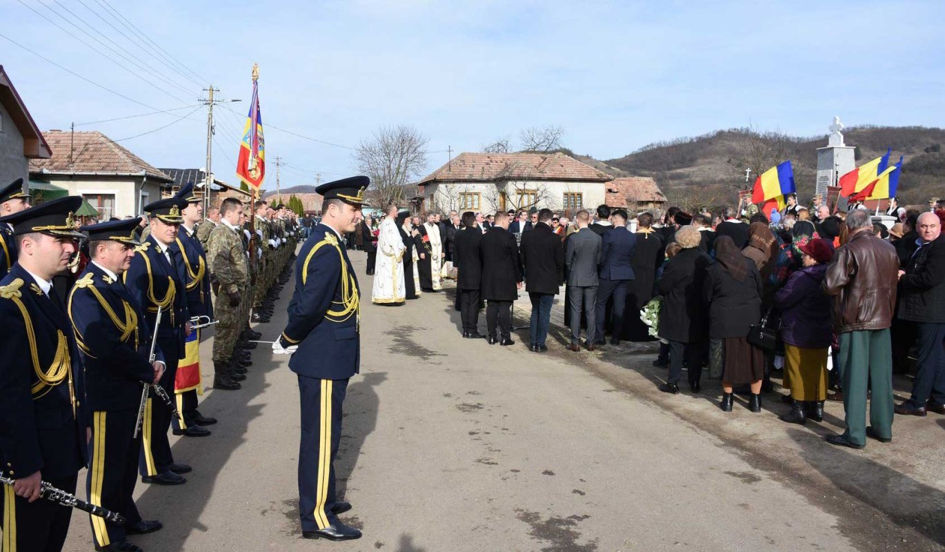 Sfinţirea monumentului eroilor din Fodora, Cluj 132670