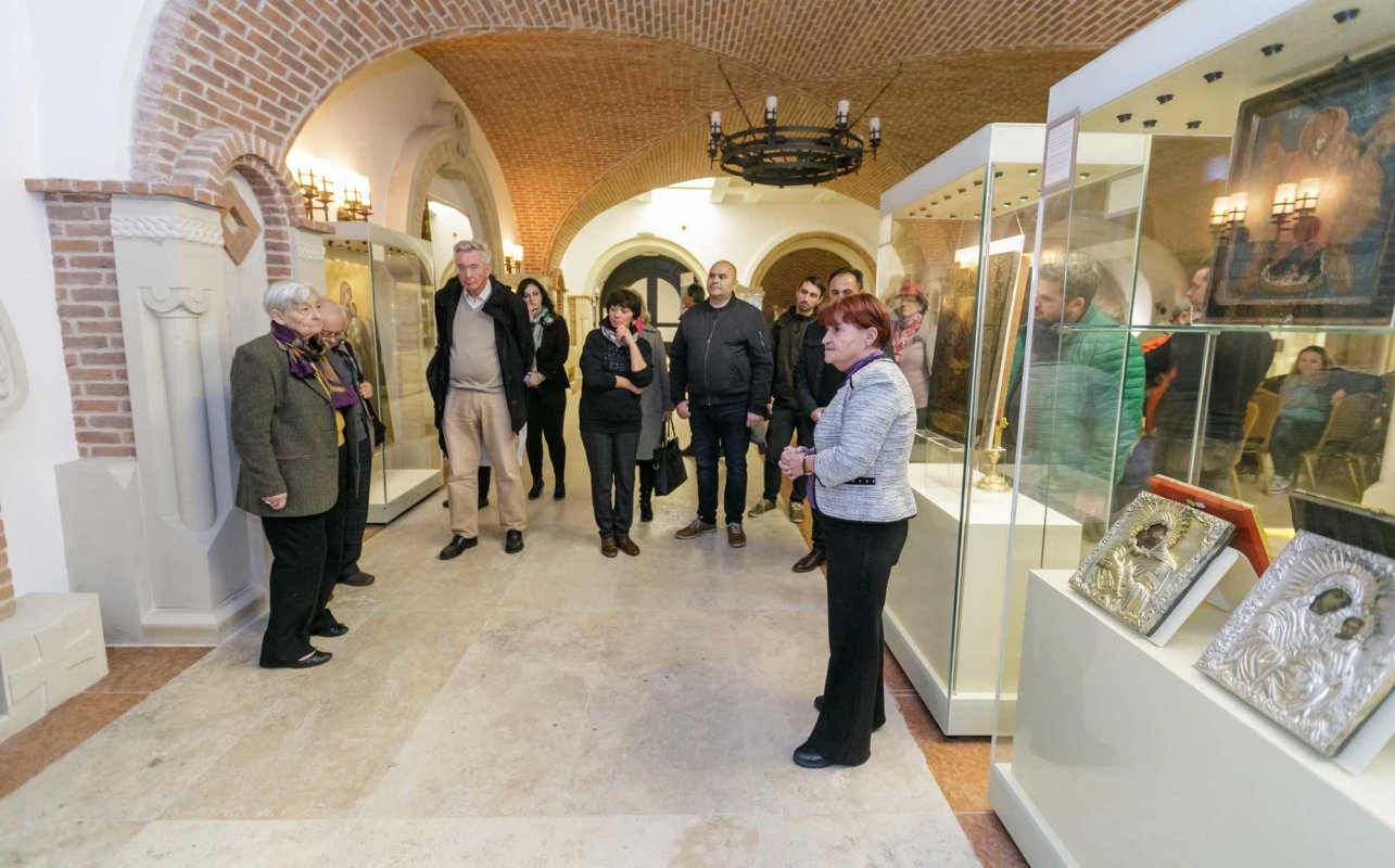 Simpozionul „Anastasis. Artă și cultură medievală între Orient și Occident”, la final 133045