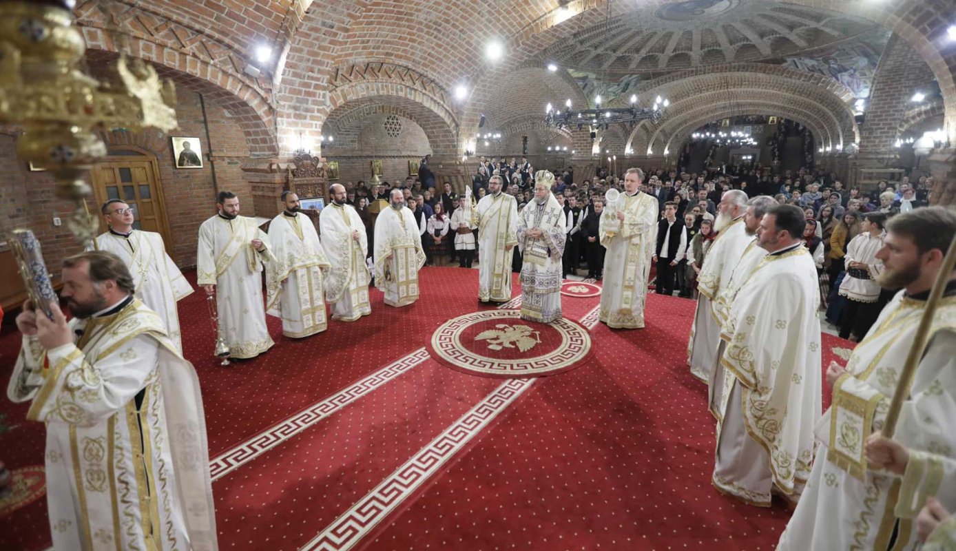 Slujire la Baia Mare 133284