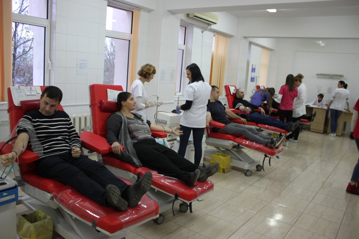 Continuă campania de donare de sânge din Arhiepiscopia Dunării de Jos 133474