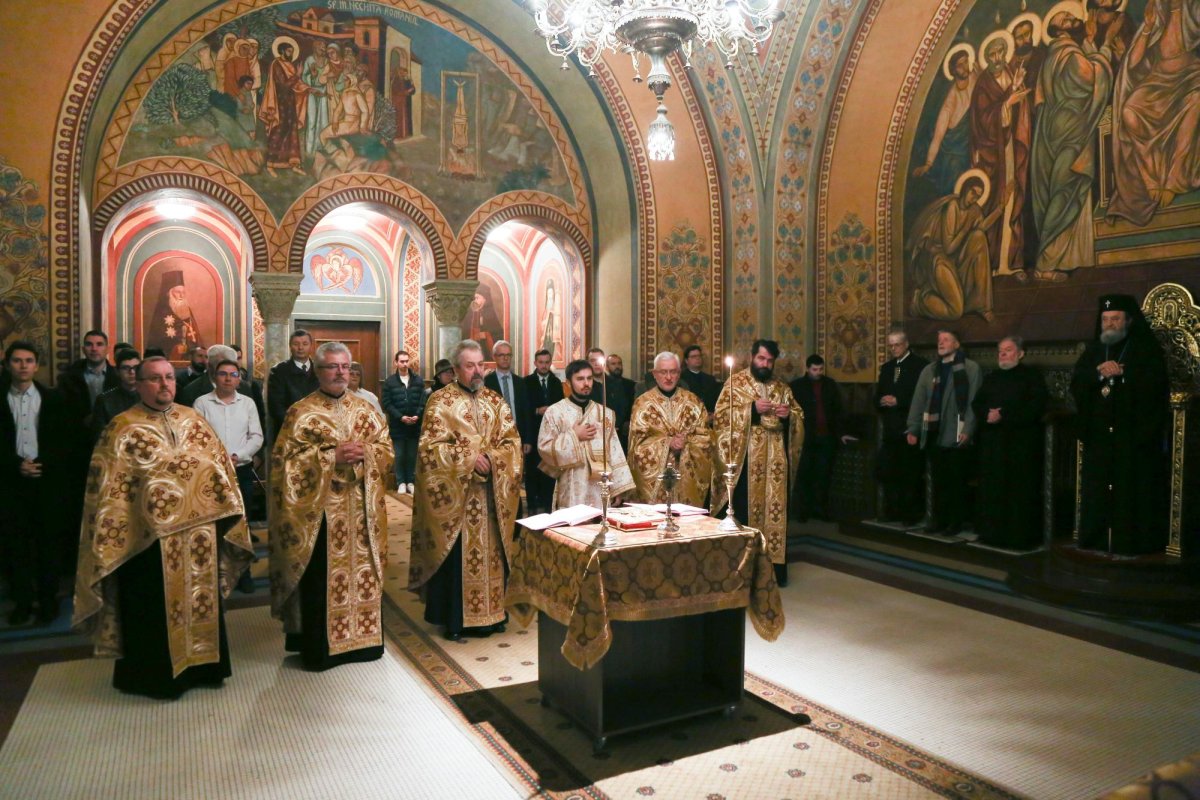 Părintele profesor Dorin Oancea, omagiat la 70 de ani 133467