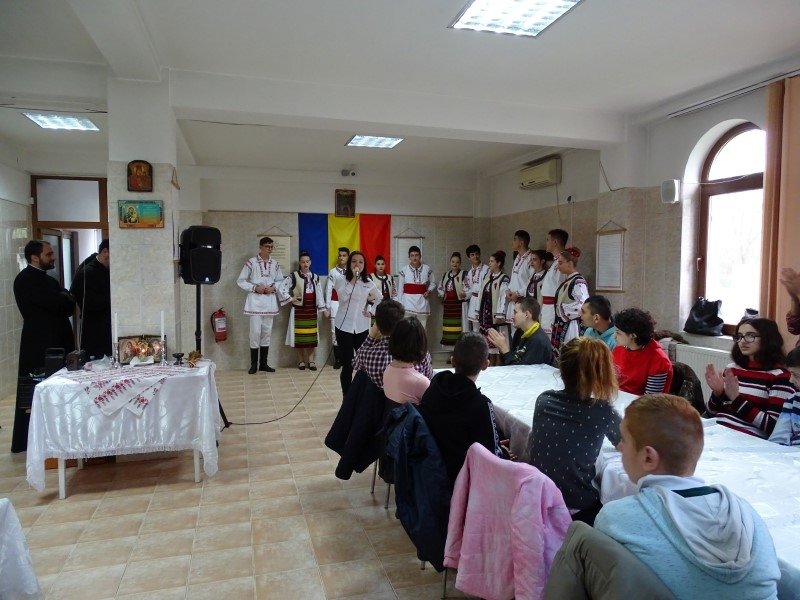 Parohia „Sfântul Stelian” din Galaţi  și-a sărbătorit hramul  133459