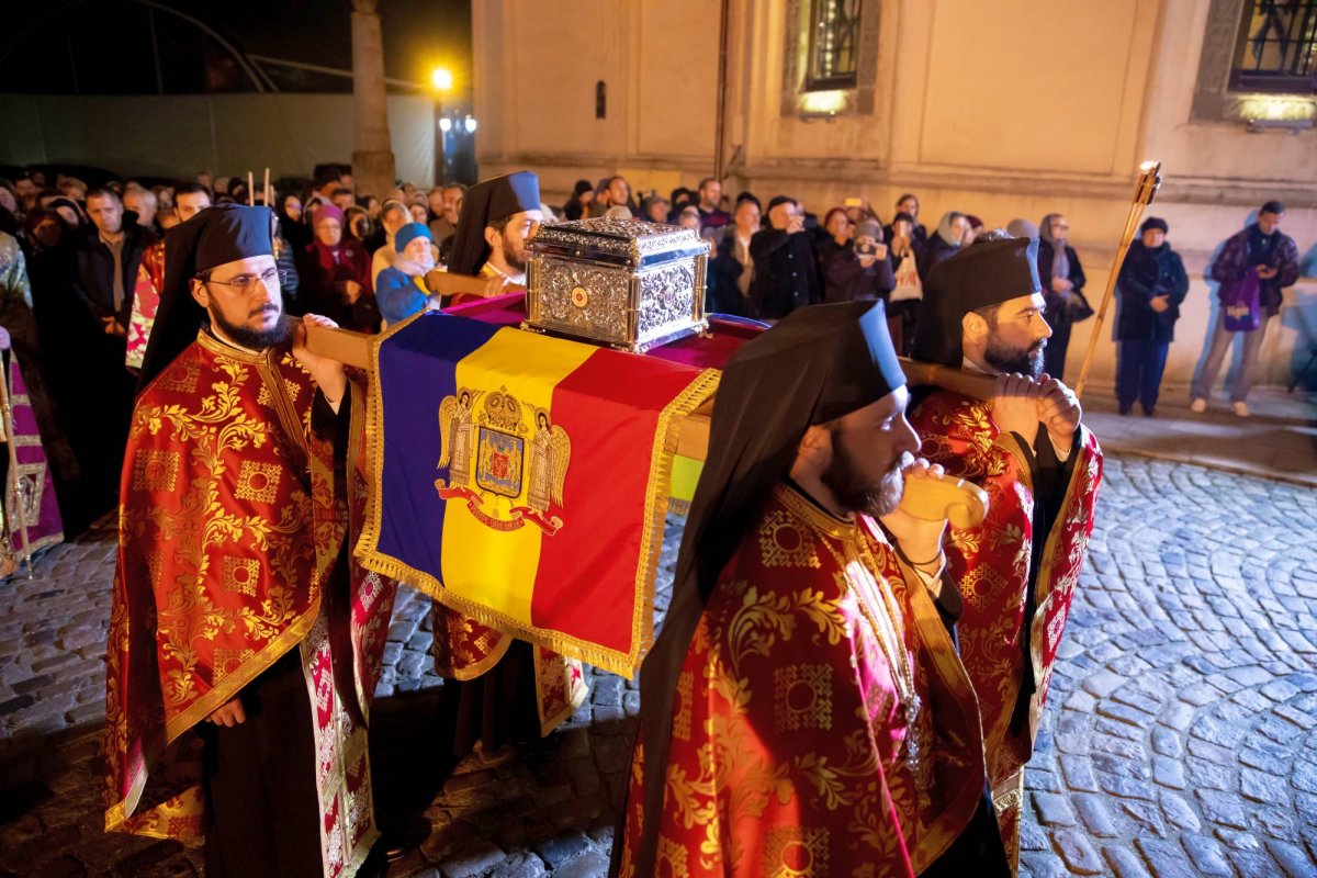 Procesiune la Catedrala Patriarhală 133638