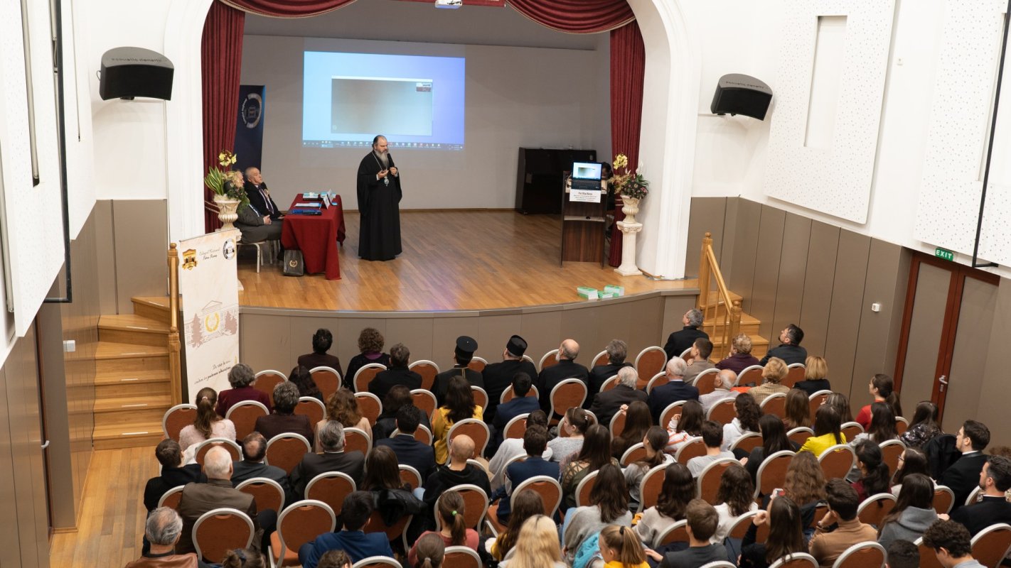 Zilele Colegiului „Petru Rareș” din Piatra Neamț 133535