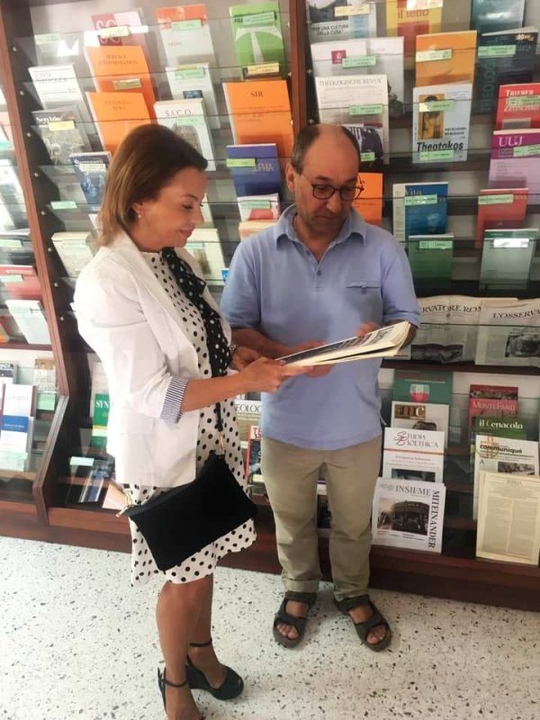 Colecţie de carte românească  la Veneţia 134037