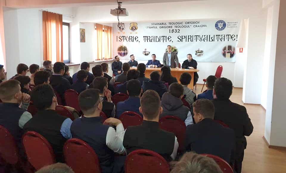 Oaspeţi de seamă la Seminarul Teologic din Craiova 134099