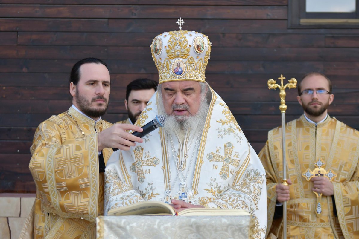 Biserica din incinta MApN, sfinţită de Patriarhul României 134506