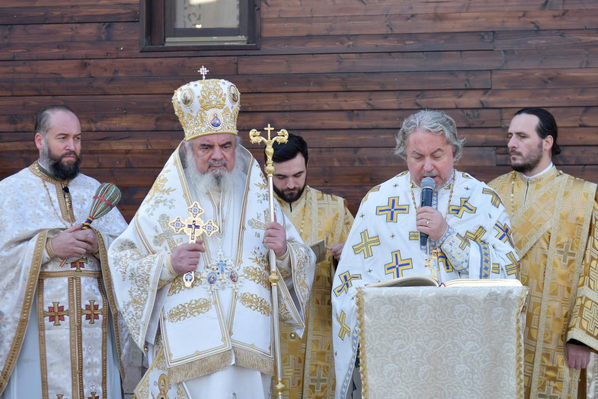 Biserica din incinta MApN, sfinţită de Patriarhul României 134511