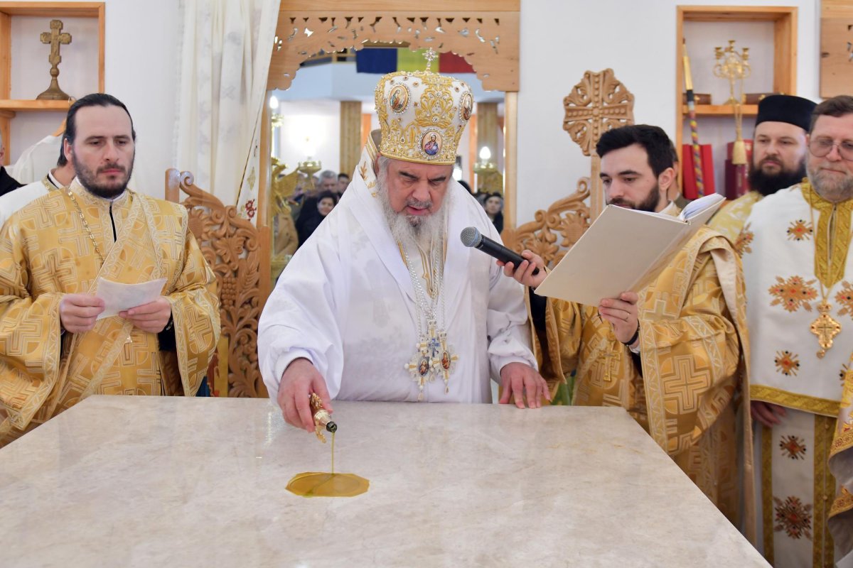 Biserica din incinta MApN, sfinţită de Patriarhul României 134514