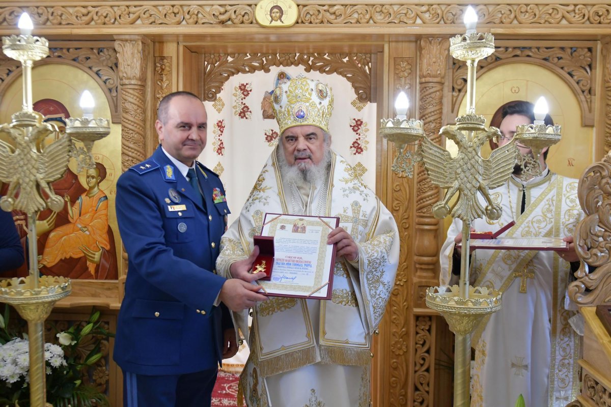 Biserica din incinta MApN, sfinţită de Patriarhul României 134520