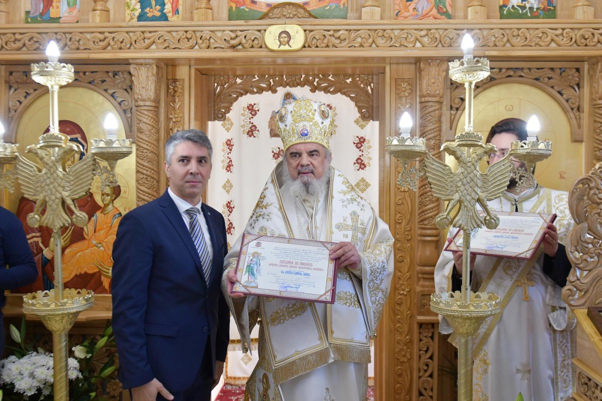 Biserica din incinta MApN, sfinţită de Patriarhul României 134523