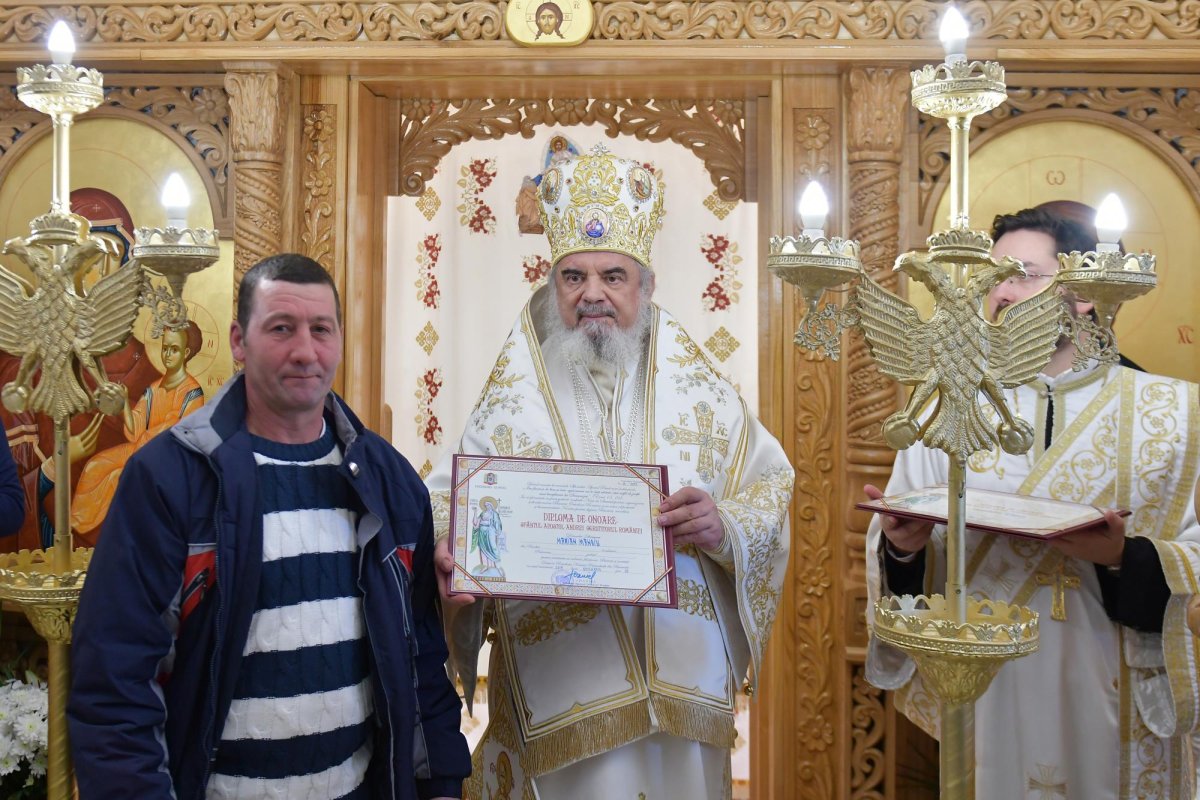 Biserica din incinta MApN, sfinţită de Patriarhul României 134526