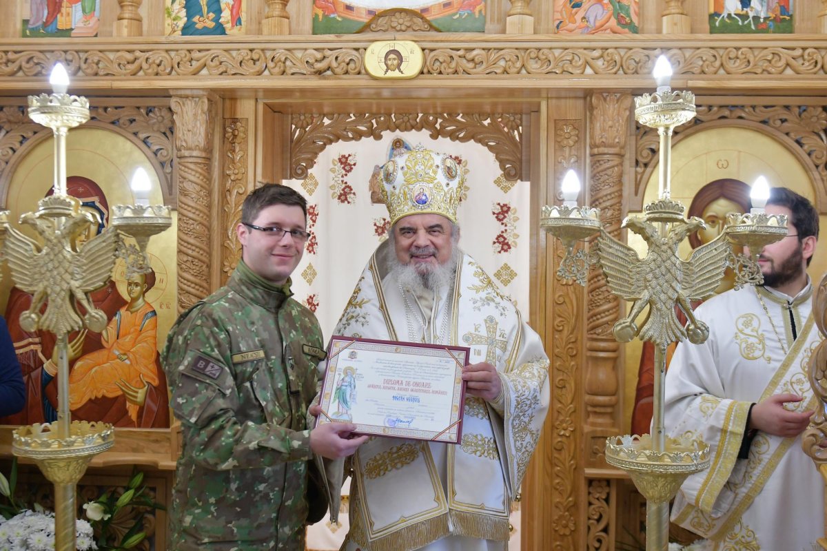 Biserica din incinta MApN, sfinţită de Patriarhul României 134529