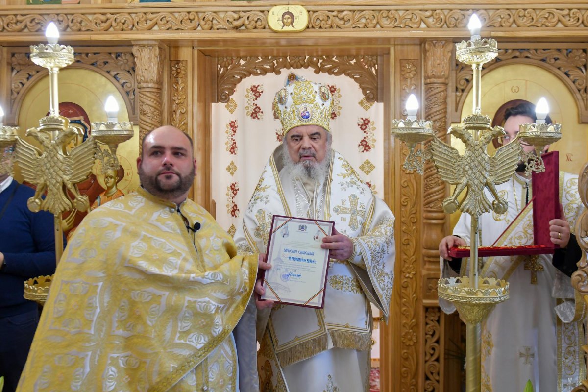 Biserica din incinta MApN, sfinţită de Patriarhul României 134536