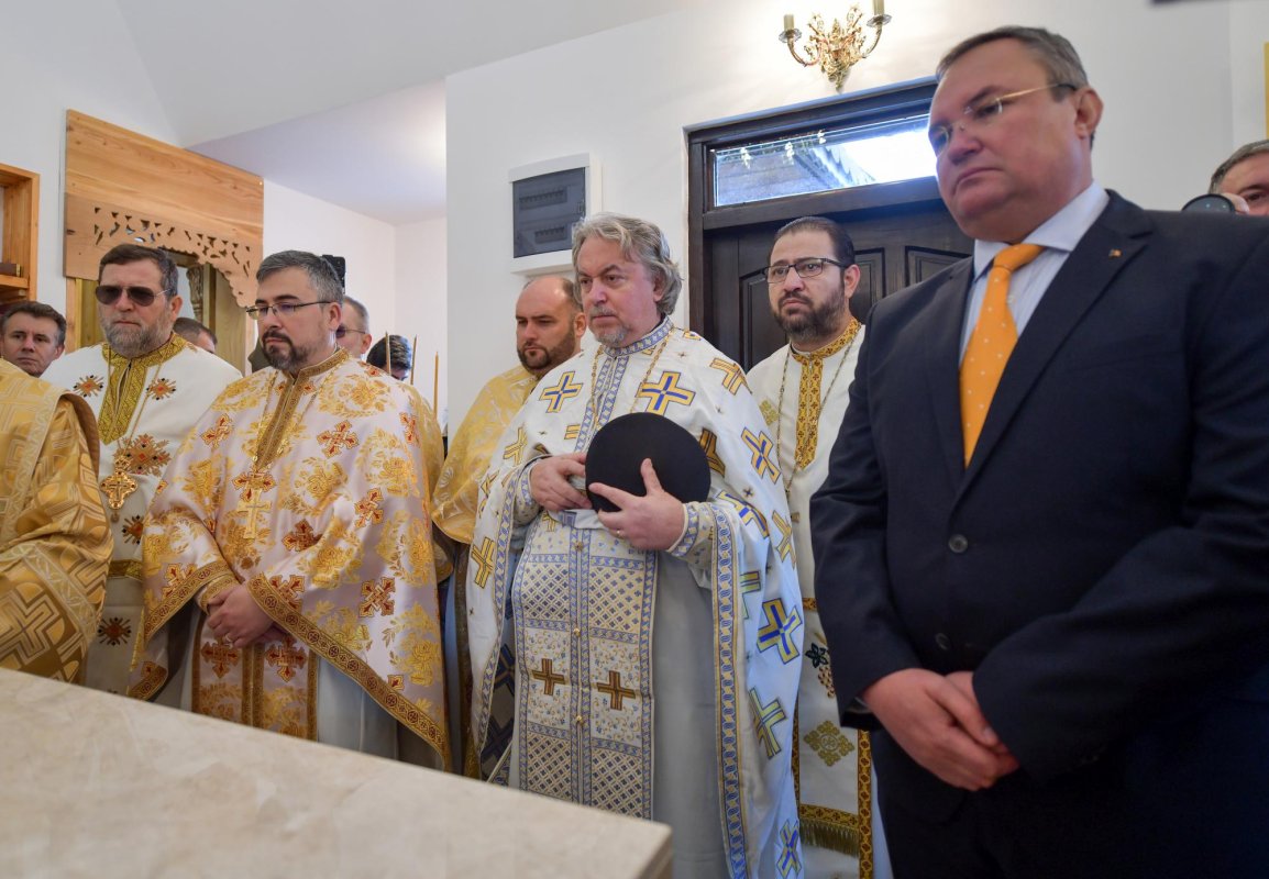 Biserica din incinta MApN, sfinţită de Patriarhul României 134542