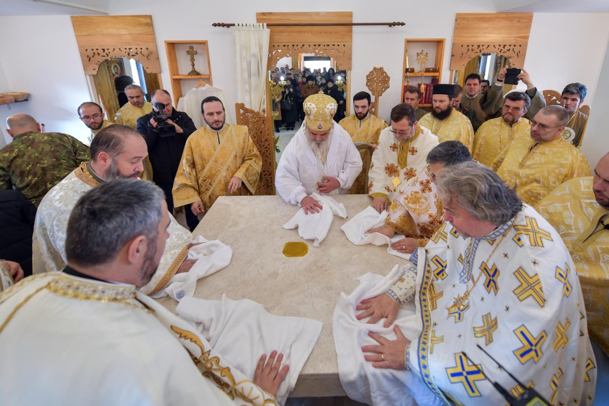 Biserica din incinta MApN, sfinţită de Patriarhul României 134545