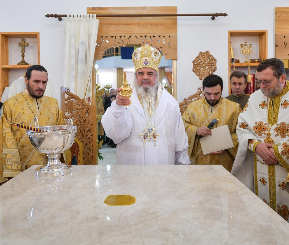 Biserica din incinta MApN, sfinţită de Patriarhul României 134546