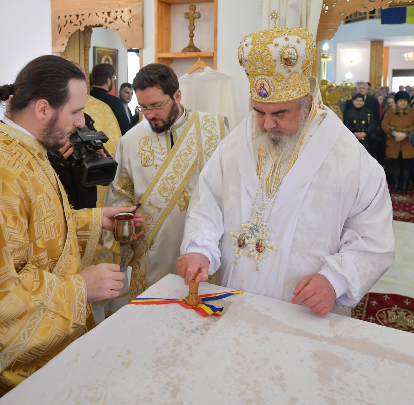 Biserica din incinta MApN, sfinţită de Patriarhul României 134549