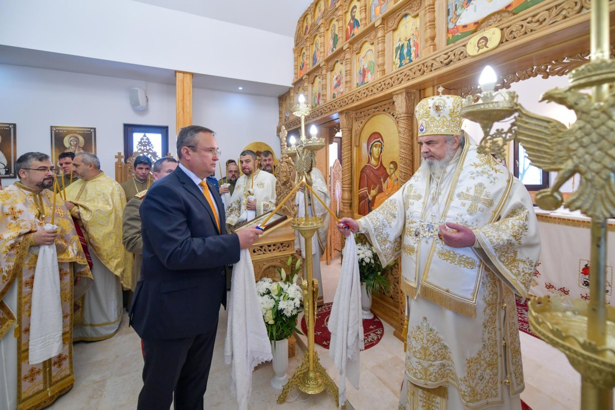 Biserica din incinta MApN, sfinţită de Patriarhul României 134553