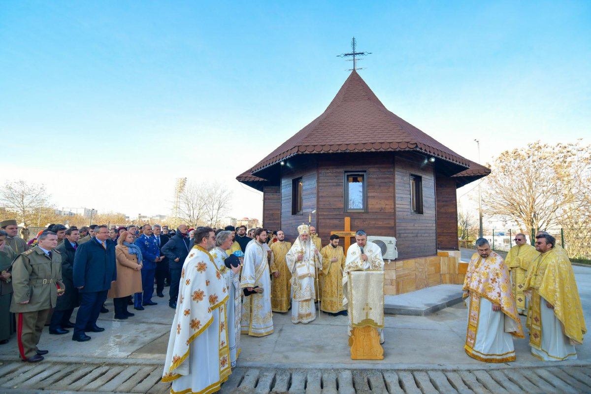 Biserica din incinta MApN, sfinţită de Patriarhul României 134564
