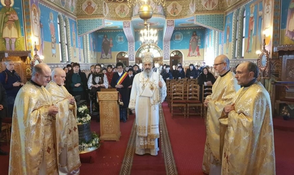 Slujire arhierească în Parohia ­Reghin-Iernuțeni 134460