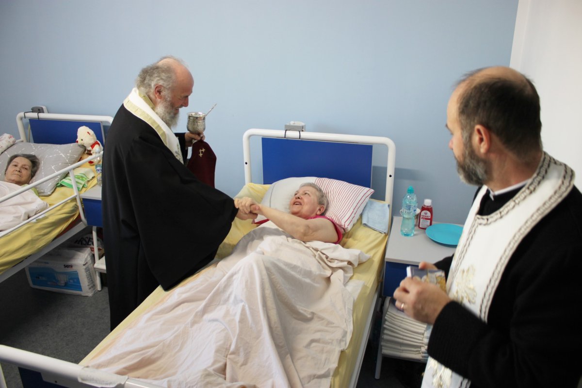 Evenimente filantropice și slujiri în Eparhia Dunării de Jos 134568