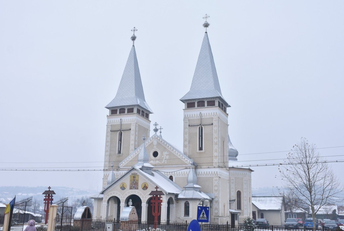 Prezență arhierească la Iclod, județul Cluj 134595