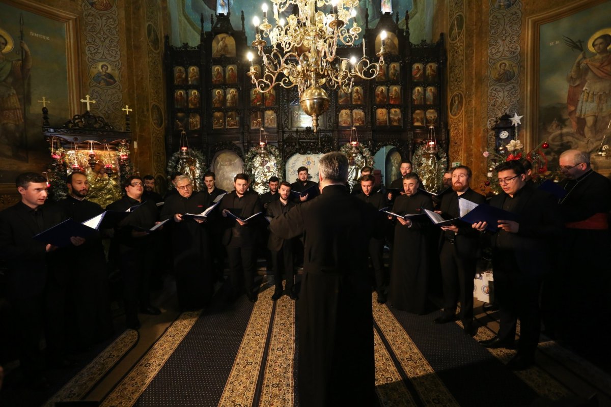 Concert de colinde și daruri pentru copiii  din comunități sărace din județul Buzău 134728