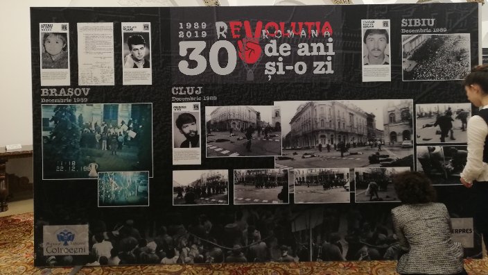 Expoziție-omagiu, „30 de ani şi o zi - revoluţia tinerilor“ 135044
