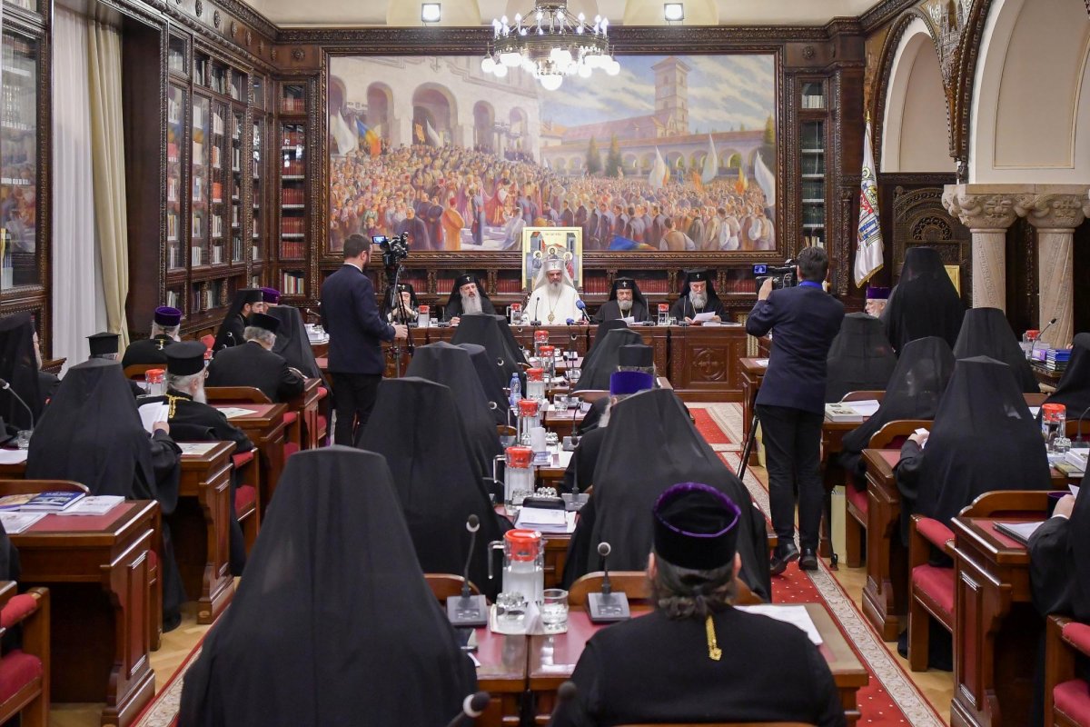 Noi hotărâri ale Sfântului Sinod al Bisericii Ortodoxe Române 135180