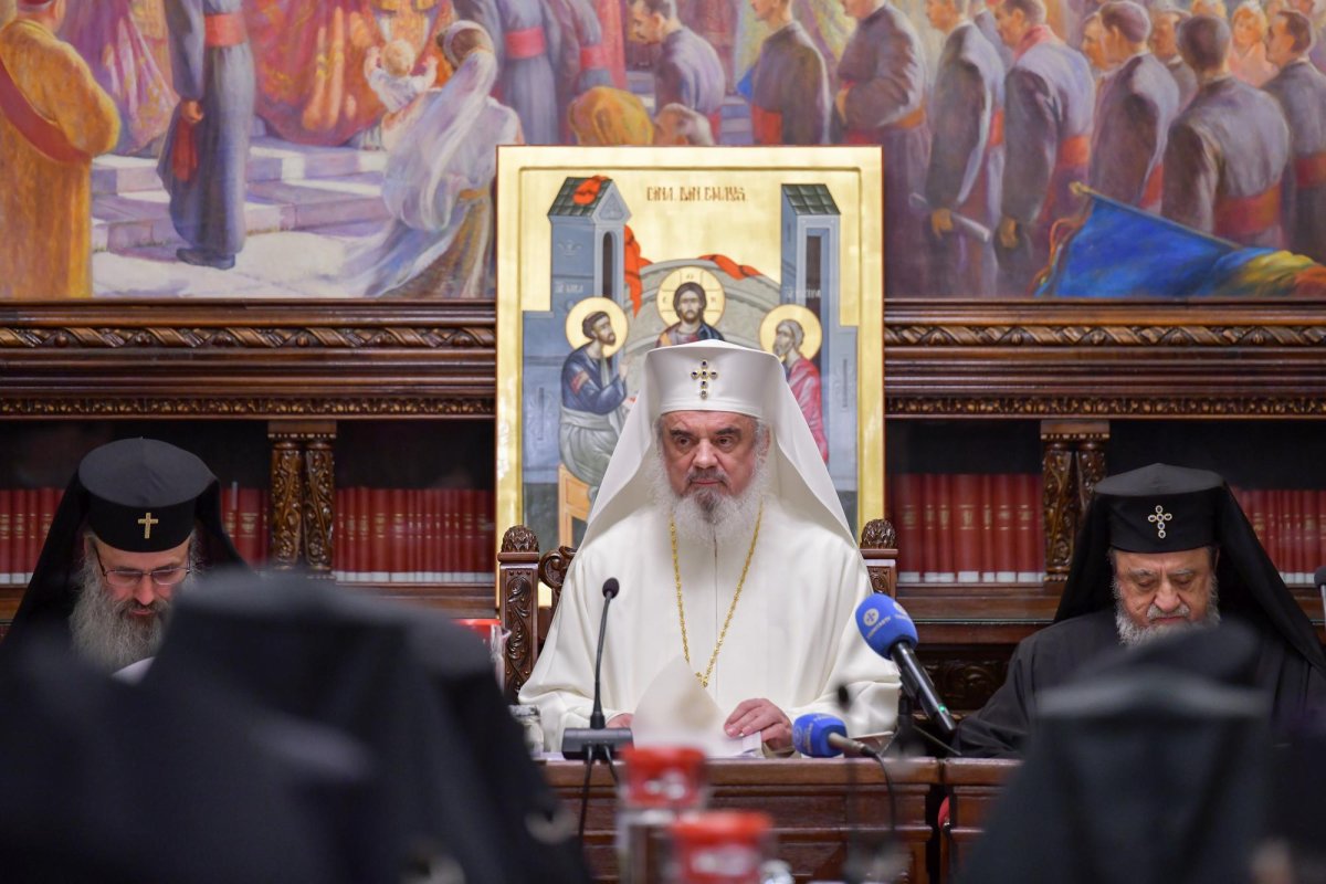 Noi hotărâri ale Sfântului Sinod al Bisericii Ortodoxe Române 135186