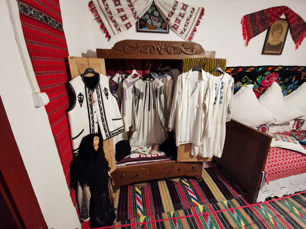 Un elev seminarist a fondat Muzeul Sătesc din Buda  135330