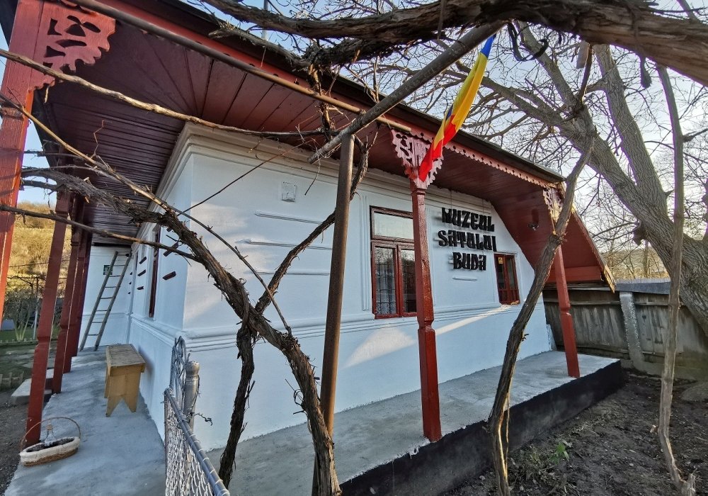 Un elev seminarist a fondat Muzeul Sătesc din Buda  135338