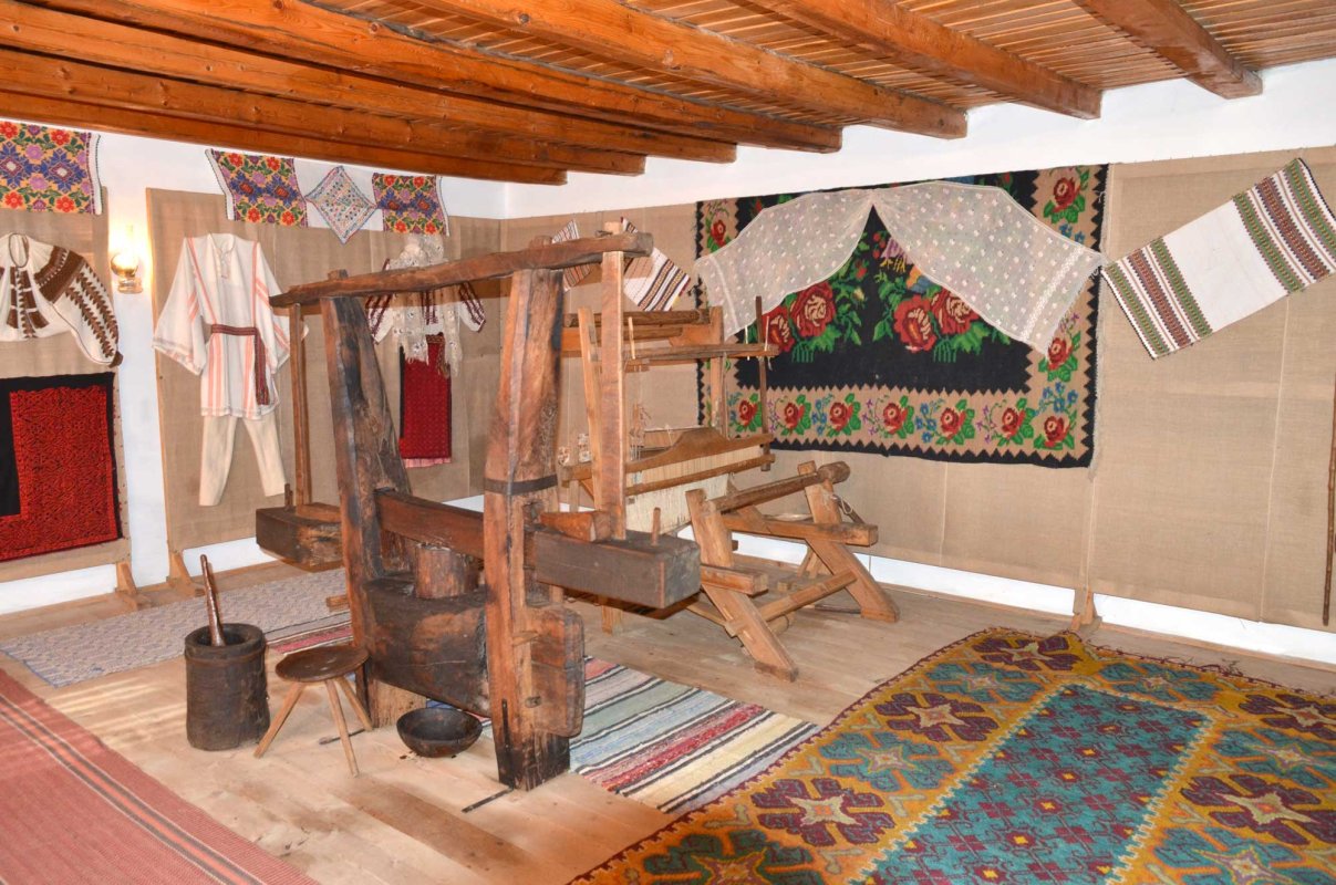 Mărturii despre vechile meșteșuguri în Muzeul Satului Galeș 135621