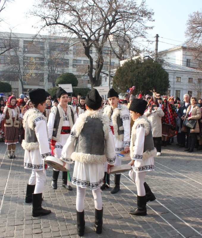 Colindatul, curajul mărturisirii 135776