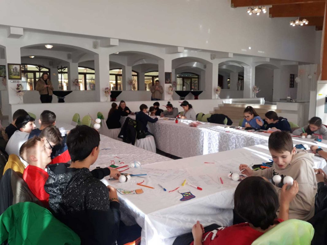 Protoieria Sector 5 Capitală, alături de copii prin activități sociale și educative 135710