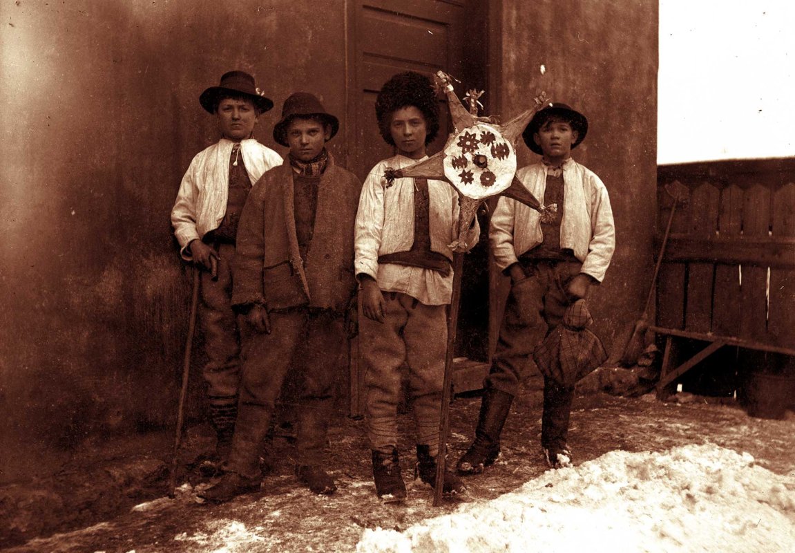 „Românii sunt foarte buni păstrători ai tradițiilor de Crăciun” 135696