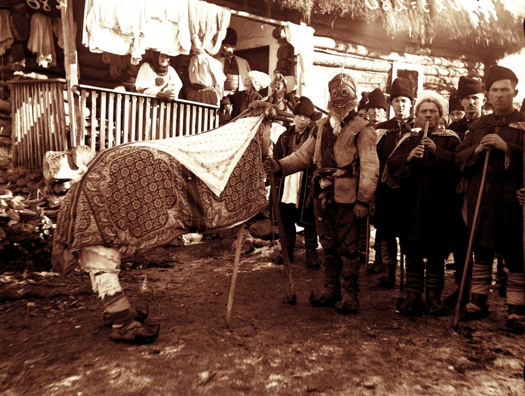 „Românii sunt foarte buni păstrători ai tradițiilor de Crăciun” 135697