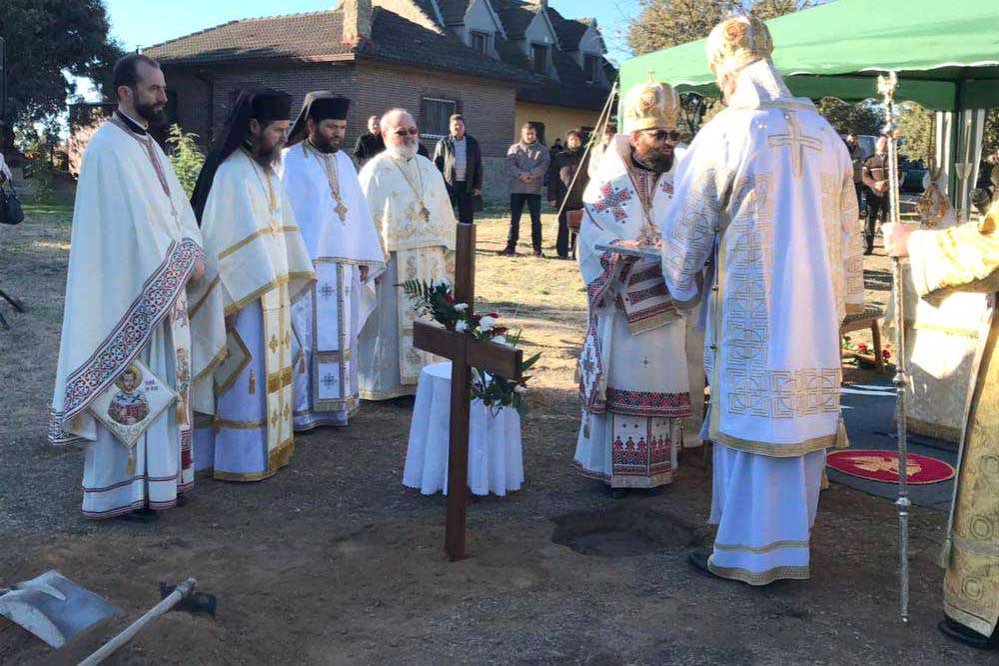 Mănăstirea românească din inima Spaniei 135880