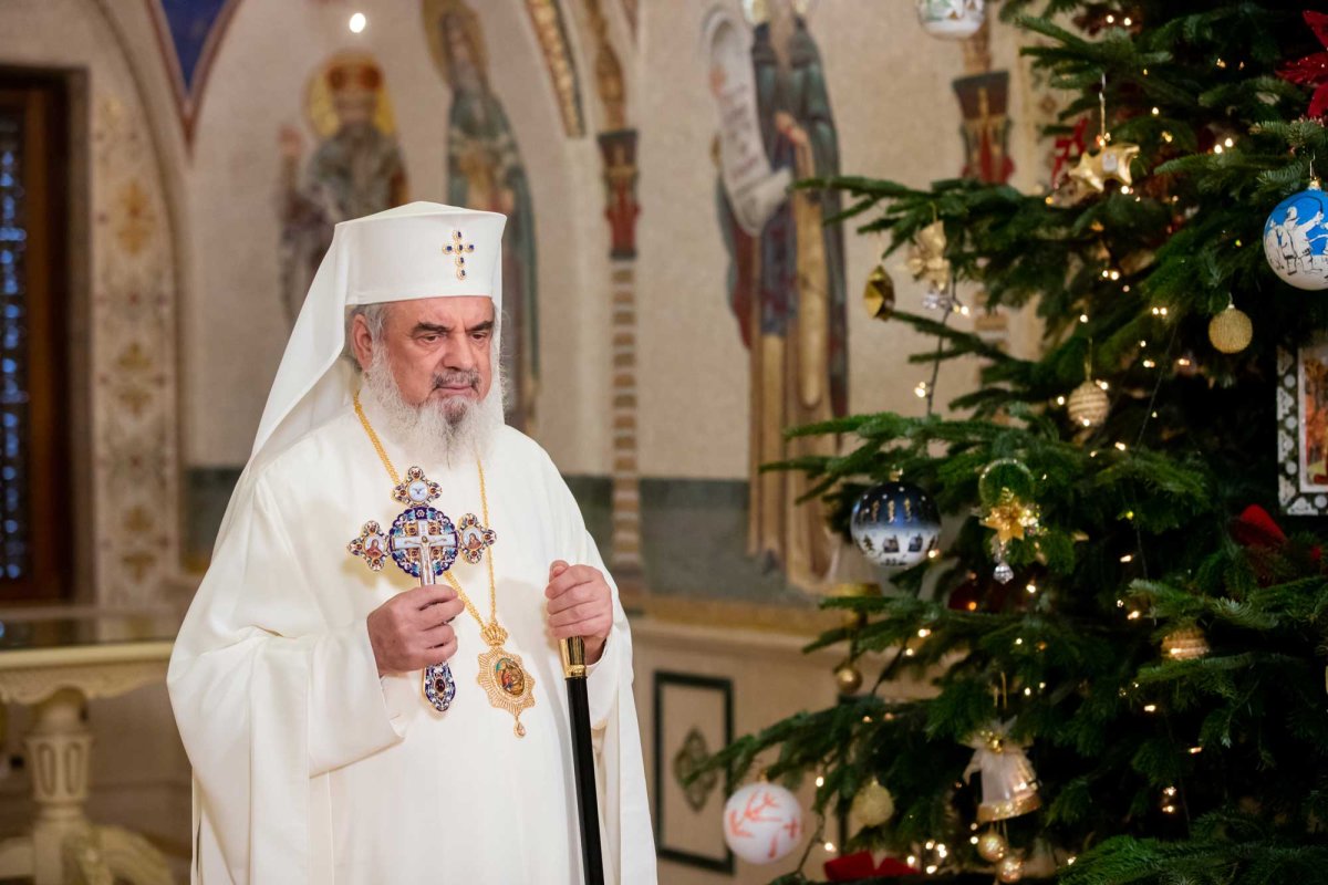 Procesiune cu icoana Naşterii Domnului la Reşedinţa Patriarhală 136004
