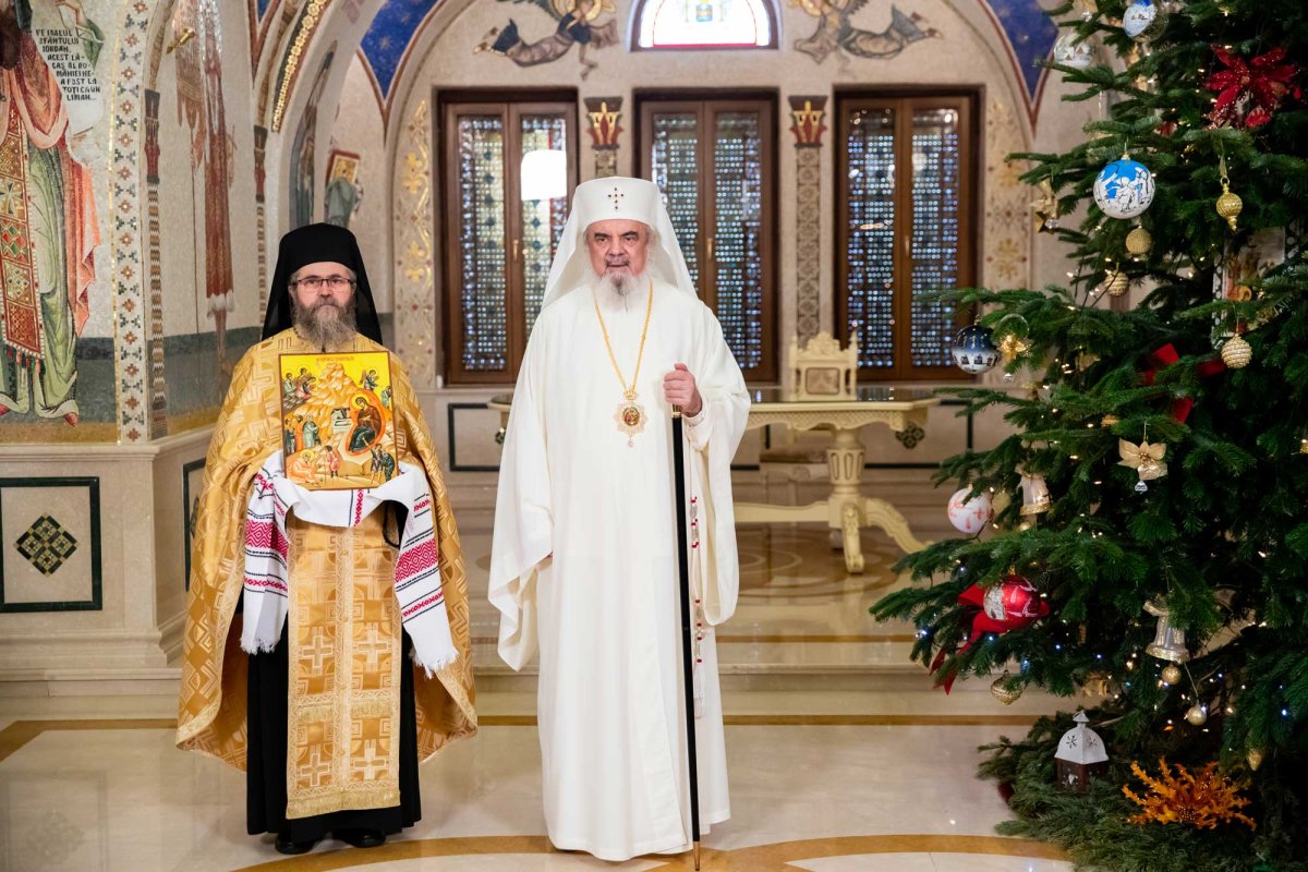 Procesiune cu icoana Naşterii Domnului la Reşedinţa Patriarhală 136008