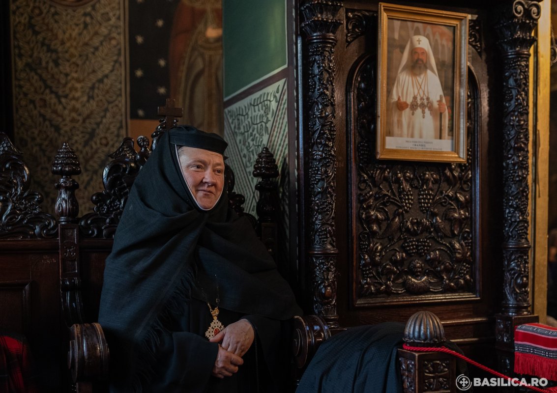 Lumea căzută în păcat refuză darul și binecuvântarea lui Dumnezeu 136217